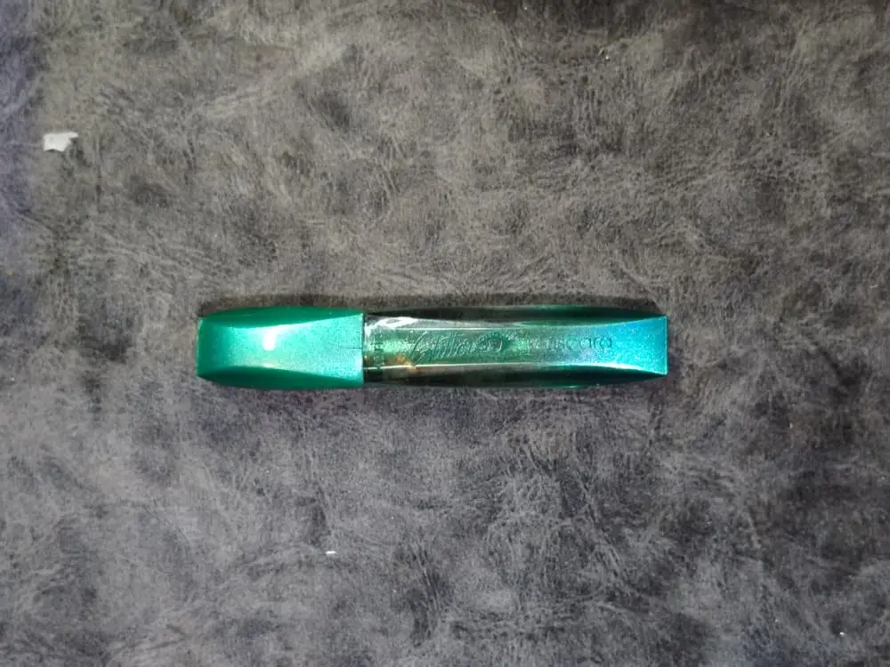 ماسكرا غليتر 